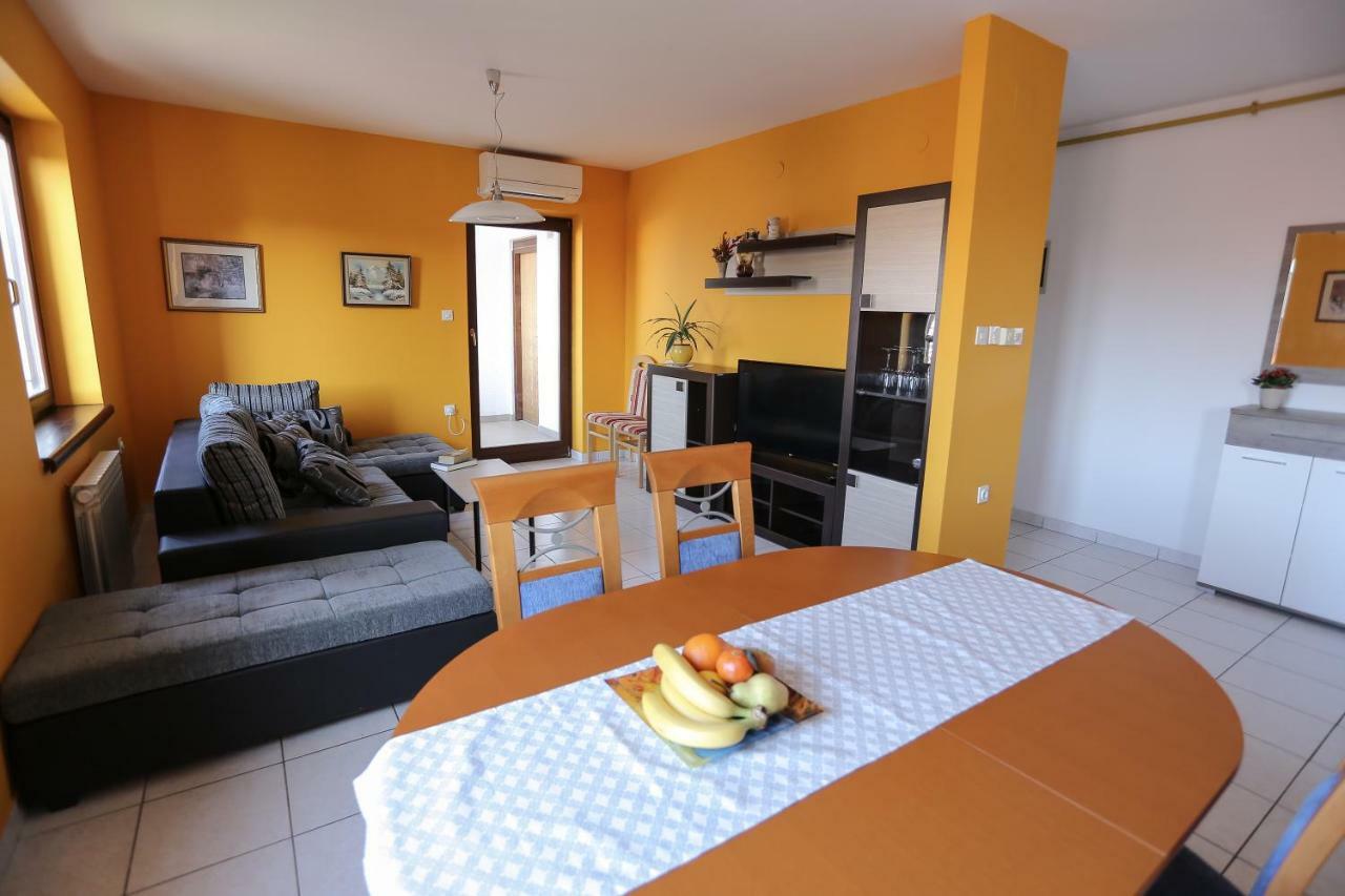 Apartment Sunny Place PUY Eksteriør bilde
