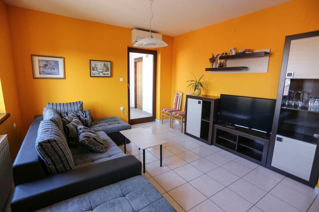 Apartment Sunny Place PUY Eksteriør bilde