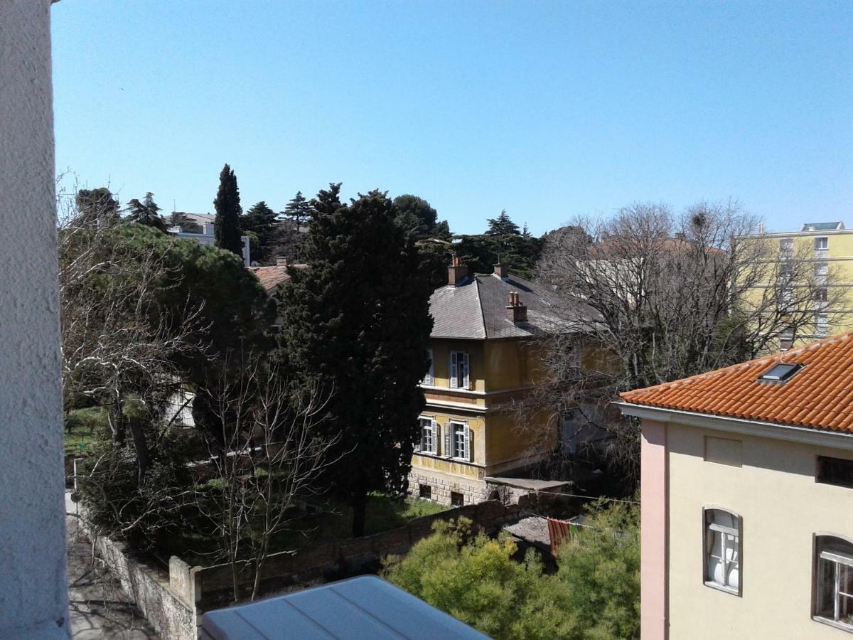 Apartment Sunny Place PUY Eksteriør bilde
